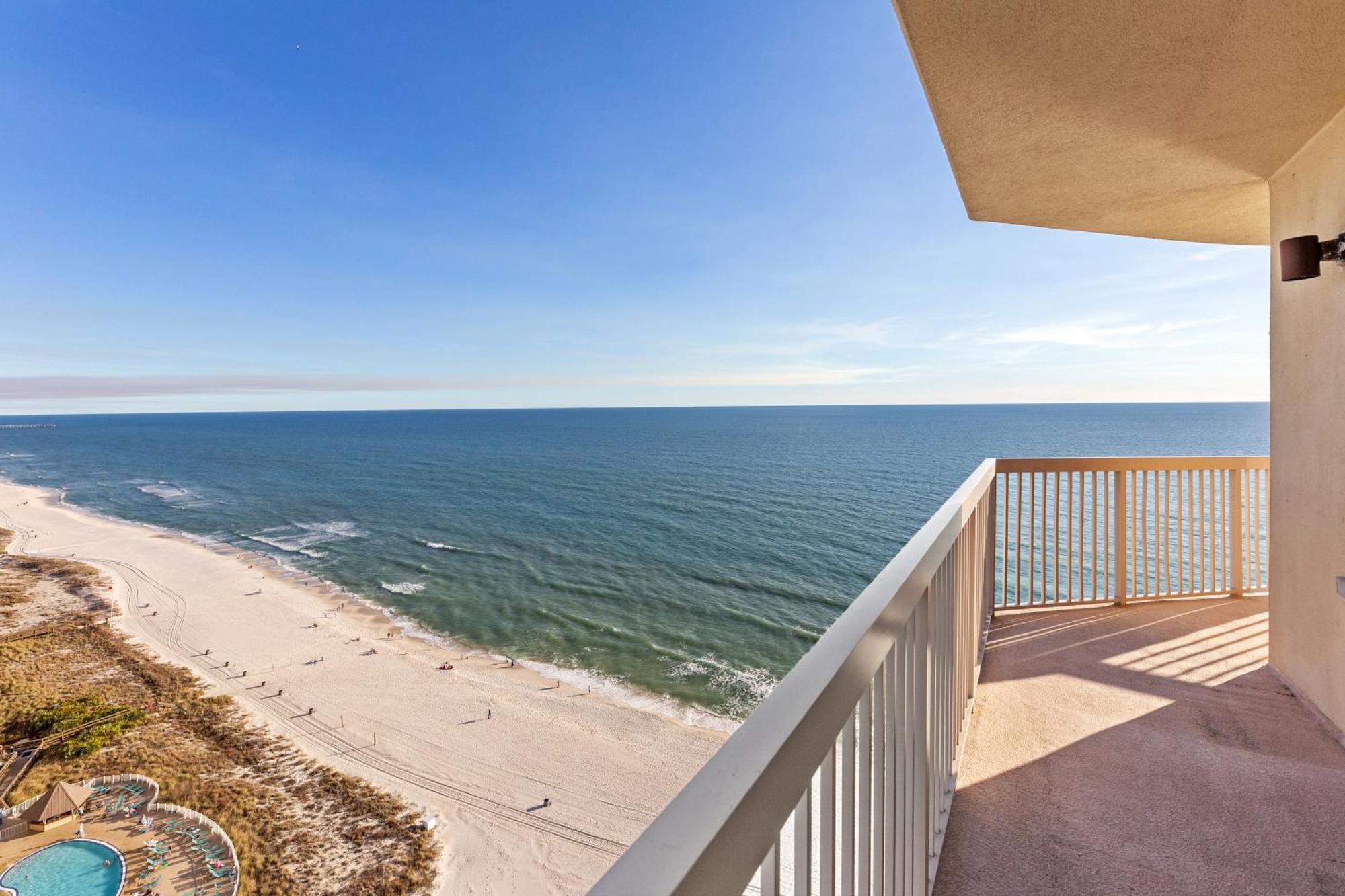 Gulf Front Master Bedroom! 2 Pools & Hot Tubs! Sleeps 8! Panama City Beach Exterior foto